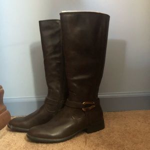 NWOT Life-stride Soft System Faux Leather Brown Boots 8 1/2